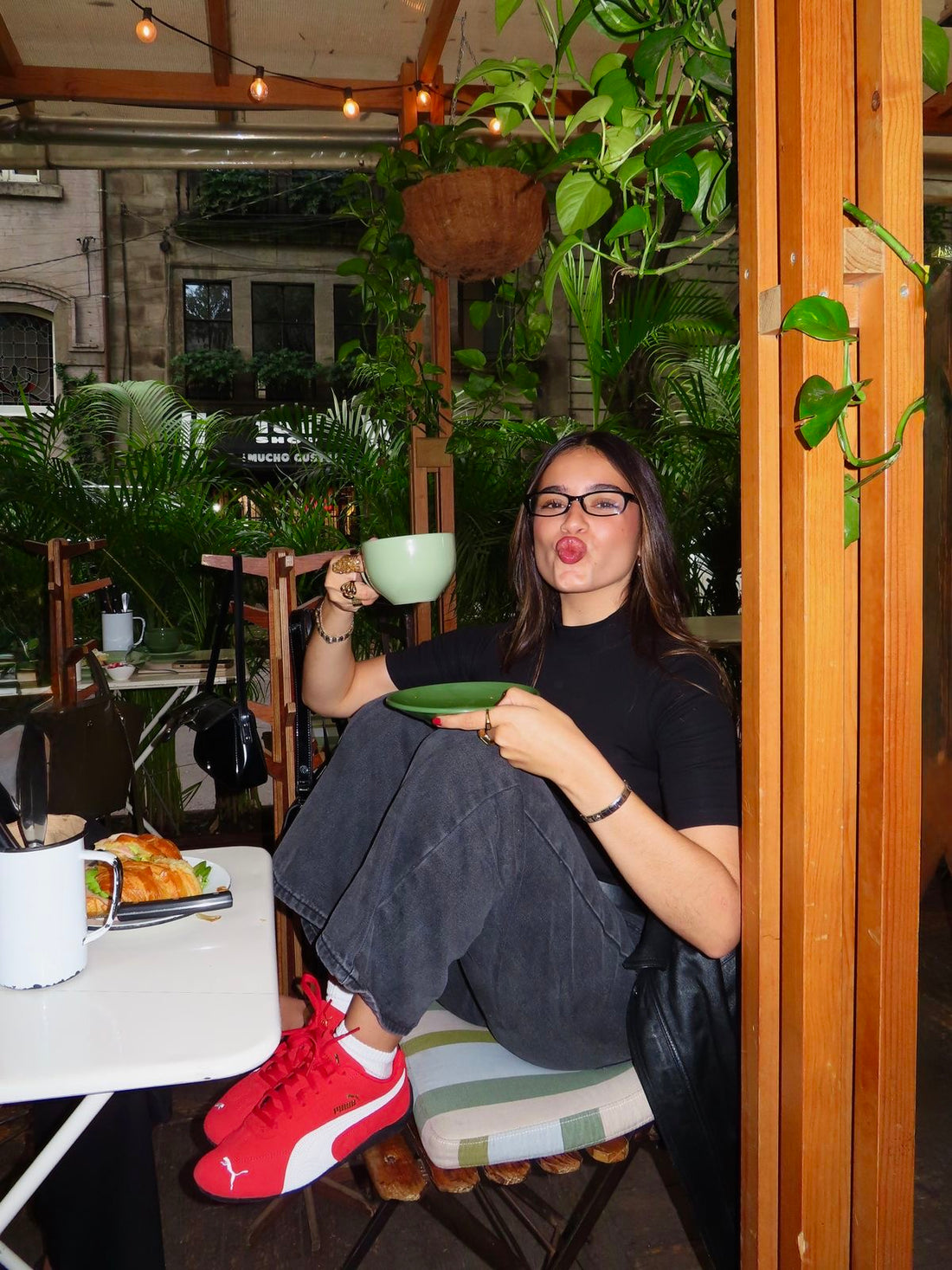 CAFÉ DAYS lifestyle photo